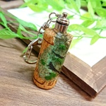 hayate様専用　幻想ノ木栓　【レジン　ライト付きキーホルダー】