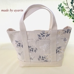 値下げ☆お出かけ　トートバック　Lace flower 1