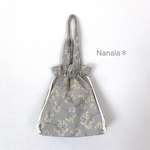 Nanala＊かすみ草が可愛い＊巾着バッグ　巾着トート