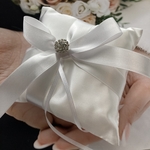 リングピロー【リボンとビジュー】ウェディング　結婚式 送料無料 ホワイト 白