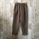 リネンのテーパードパンツ