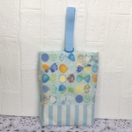 お花とちょうちょの上履き入れ