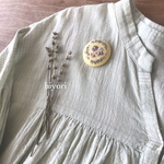 刺繍ブローチ