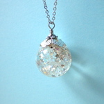 星のスノードームネックレス　シルバー