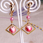 唐草ゴールドスクエア　イヤリング（赤）