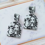 再販⭐レトロなお姉さんのモノクロピアス