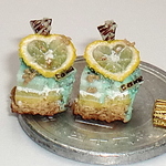2月26日(金)21時～【新作♪】ハートレモンのミニチュアチョコミントケーキのアクセサリー　ネックレス　ピアス　イヤリング　バッグチャーム　可愛い　リアル　プレゼント　ドール