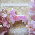 ◇1223 🌸桜マーブルラテ　コーギーのブローチ・小さ目中サイズ🐕🌸 ※１点物