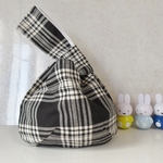 値下げ！　白黒チェック　かわいい　ミニしじみバッグ　ミニ　シック　シンプル　しじみ　ワンハンドル