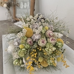 春の小花のブーケ