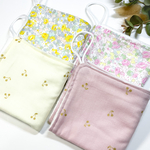 【限定価格】４枚セットのループ付きタオル 女の子 ゴールドラメのさくらんぼ＆水彩画風小花柄(イエロー&ピンク)セット 【受注制作】
