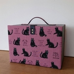 猫🐱たっぷり小物入れ ピンク トランク型 カルトナージュ