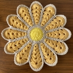 送料込み　薄オレンジ系　花座布団　円座　クッション　おざぶ　マット　チェアパッド　インテリア雑貨