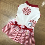 犬服　ワンピいちごのぽあ♡