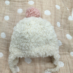 ふわふわポンポン帽子 ＊オフホワイト×ピンク