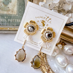 antique flower pierce