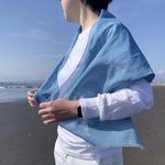 送料無料　軽やかで涼しげな淡い藍染めオーガンジーストール　フリンジ仕上げ
