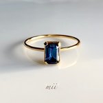 ≪14kgf≫vintage swarovski オクタゴン 一粒リング　ネイビー