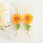 renewal♡ゆれる向日葵(ひまわり)のウエーブスティックピアス