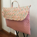再販です☺︎かわいい♡フリル防災頭巾カバー　リバティプリント　ベッツィ✖︎ピンク　キルティング✴︎名前タグ付き・送料無料✴︎✴︎