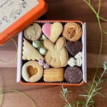 ３月限定ウサギのハートクッキー缶