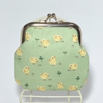 ひよこ柄がま口財布