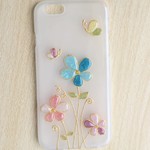 再再再再再再販!!　可愛い花と2羽の蝶　乳白色のスマホカバー（TPUソフト）　iphone6用　