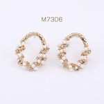 M7306  6個  デザインピアス オーバル ビーズ＆石付き 20×23mm ゴールド   3×（2ヶ）
