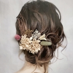 《再販》ドライフラワー ヘッドパーツ 髪飾り ヘアアクセサリー 和装 ブライダル 卒業式 シャンパン くすみピンク 千日紅