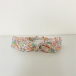 【1点限定】Kids♡リボン付きヘアバンド53cm（リバティ）