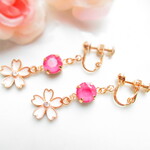 【新作】jewelry of flower～サクラ～【イヤリング】ゆらゆら揺れる  ピンク　春イヤリング/  スワロフスキーイヤリング