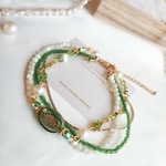 exotic green　ペリドット＆マザーオブパール 4連ブレスレット