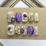 ⭐︎ネイルチップL現品⭐︎ 一点限り⭐︎ カジュアルラウンドちょっと大きめサイズ　手描きの和花　ミラー　成人式ネイル　振袖　ブライダルネイル　袴ネイル　白　ホワイト　紫　パープル　ゴールド　梅　藤