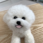 羊毛フェルト　犬　ビションフリーゼ　トイプードル　アフロ