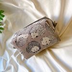 可愛いハリネズミのボックスポーチ