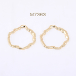 送料無料  40個  フレームチャーム 不規則フープ 36×38mm ゴールド（40ヶ） M7363