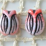 チューリップ　アバンギャルド　チェコビーズ２個