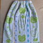 二つ折りタオルエプロン☆かえる