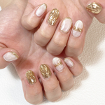 ネイルチップ/ホワイト もやもや ニュアンス ゴールド うねうね 白