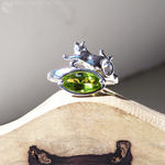 ペリドットと猫 リング ＊ Peridot & Cat Ringg