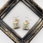 インド刺繍リボンと淡水パールのピアス＊モスグリーン