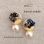 ビーズ刺繍ピアス／イヤリング　
