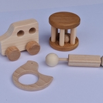 木のおもちゃ　出産祝い4点セット
