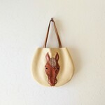 【M様ご予約品】馬顔面の本革丸トートバッグ/カスタードクリーム色