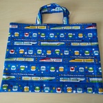 ★送料無料★　レッスンバッグ 青色新幹線柄　持ち手共布