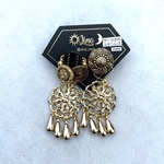 ボタンピアス　ボタンアクセサリー