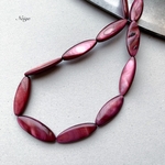 レッドカラーシェル　縦長マーキス３０×１０×４mm