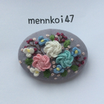 刺繍ブローチ