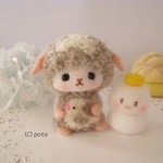 小鳥を持った羊＆ミカンお供え餅ちゃんセット　羊毛フェルトハンドメイド お正月飾り
