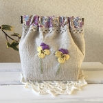 手刺繍◆ビオラのバネ口ポーチ